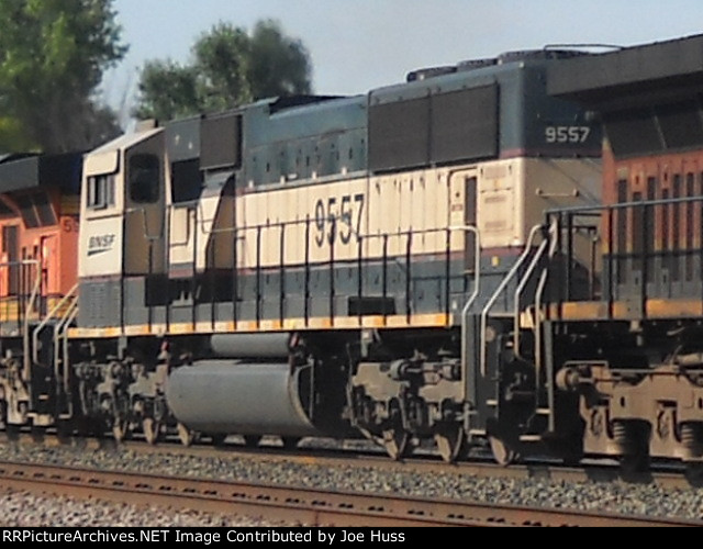 BNSF 9557